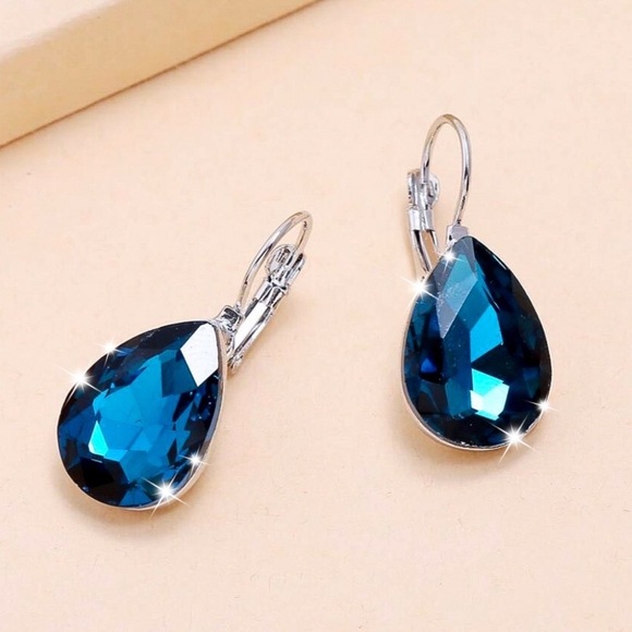 GlitzBlitz Boutique Jewelry - Any 2/$20! Silver Blue Crystal Lever Back Earrings